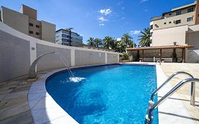 100m da Praia Grande Ubatuba 2 quartos ar-condicionado ideal para famílias